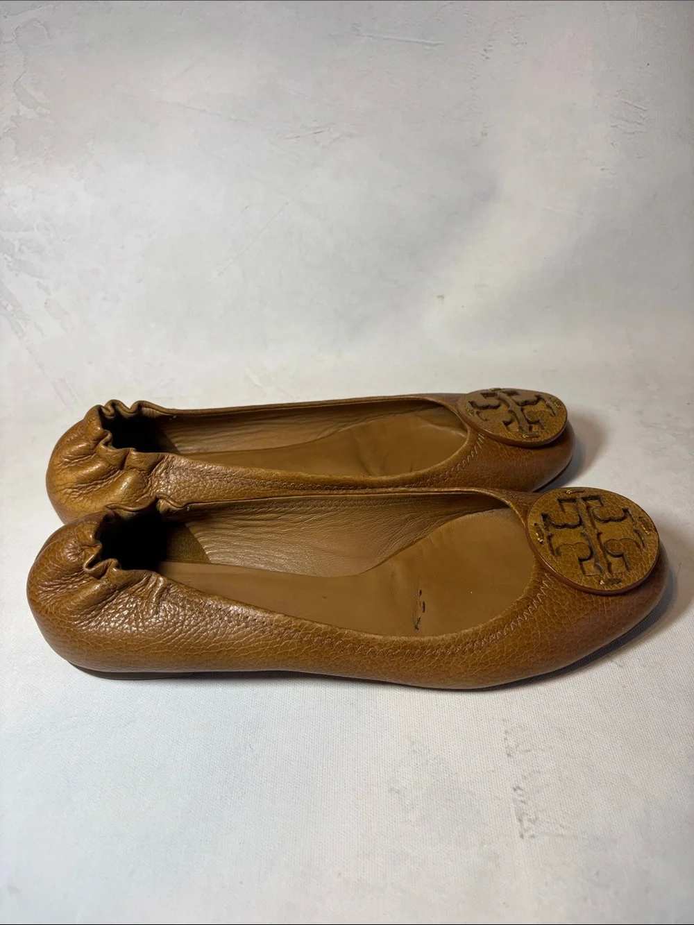 Tory Burch Cognac Tan Leather Logo Ballet Flats, size 9